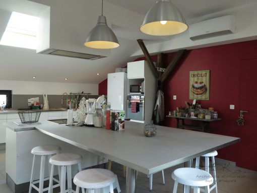 TRANSFORMATION D&rsquo;UN ATELIER DE MENUISERIE EN ATELIER DE CUISINE