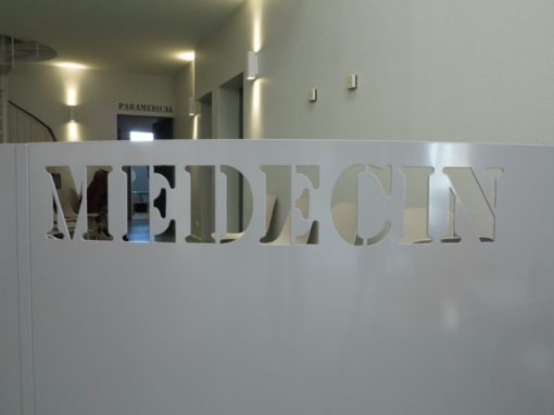 SALLE D&rsquo;ATTENTE D&rsquo;UN CABINET MÉDICAL