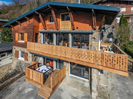CHALET COMPLET AMÉNAGÉ EN 3 APPARTEMENTS POUR LA LOCATION TOURISTIQUE / SAINT-LARY-SOULAN